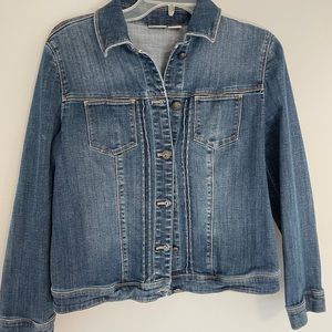 Women jean jacket